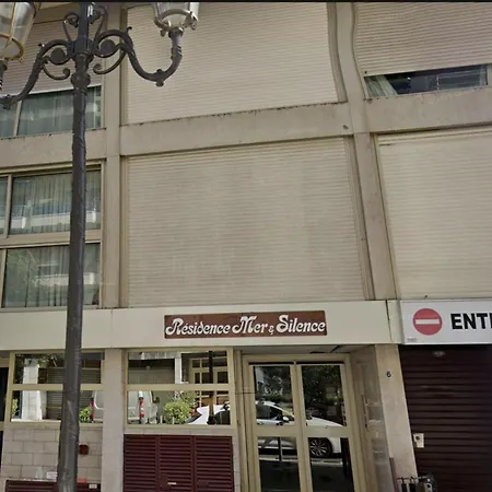 Apartment Cosy Climatise Dans Le Carre D Or