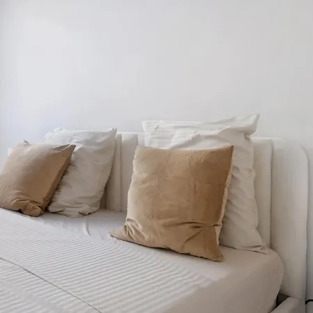 Apartment Cosy Climatise Dans Le Carre D Or Nizza